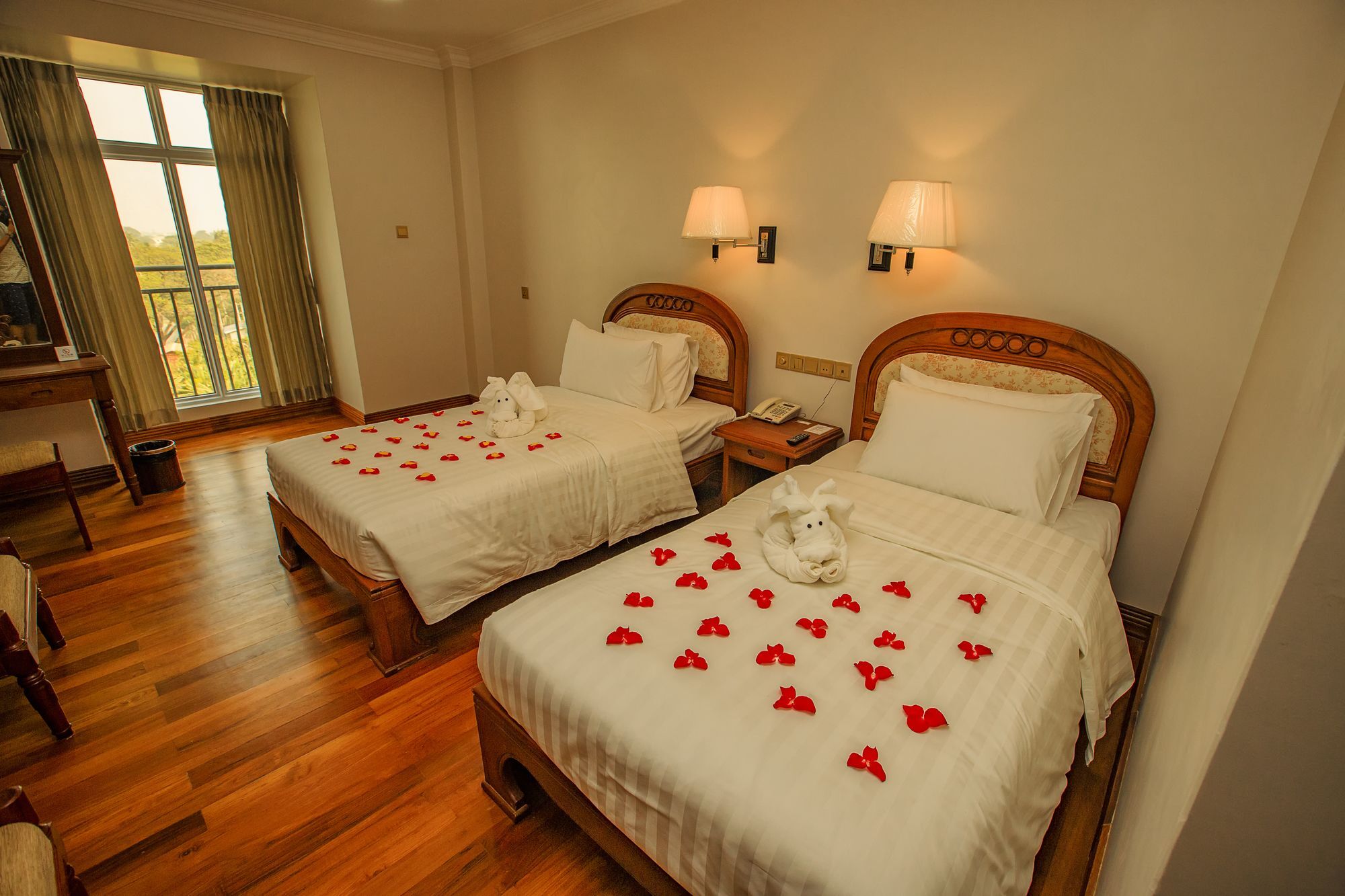 Mandalay Lodge Hotel Eksteriør billede